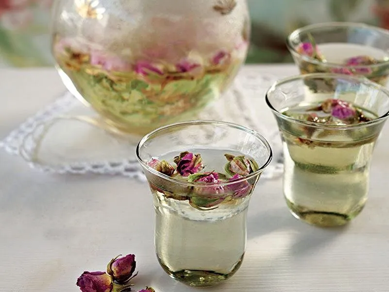 20 Verschiedene Kräutertees Zur Heilung Von Winterkrankheiten 13 Rosentee